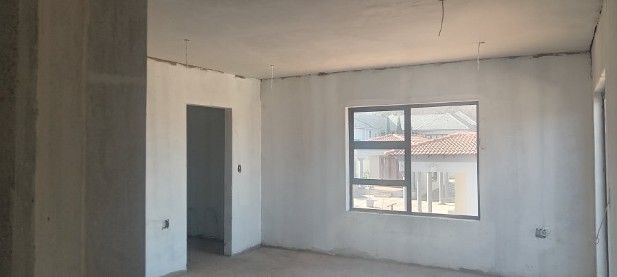 5 Bedroom Property for Sale in Wilkoppies North West